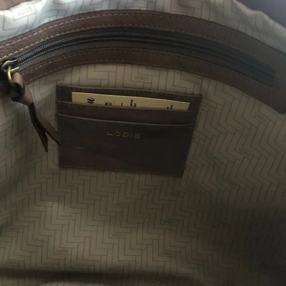 NWT LODIS Lamba Leather Laurel Shoulder Tote Bag w/ Dust Cover - Picture 7 of 9